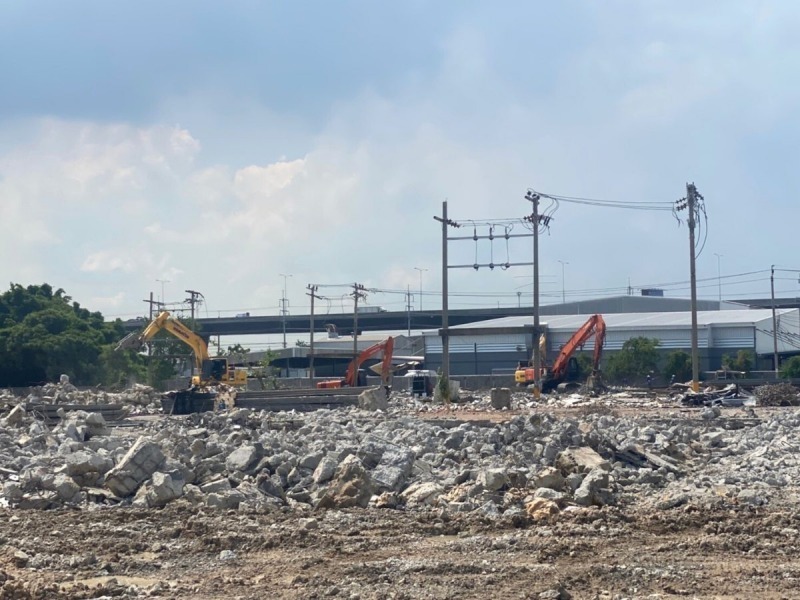 รับเคลียร์ริ่งพื้นที่ ปทุมธานี